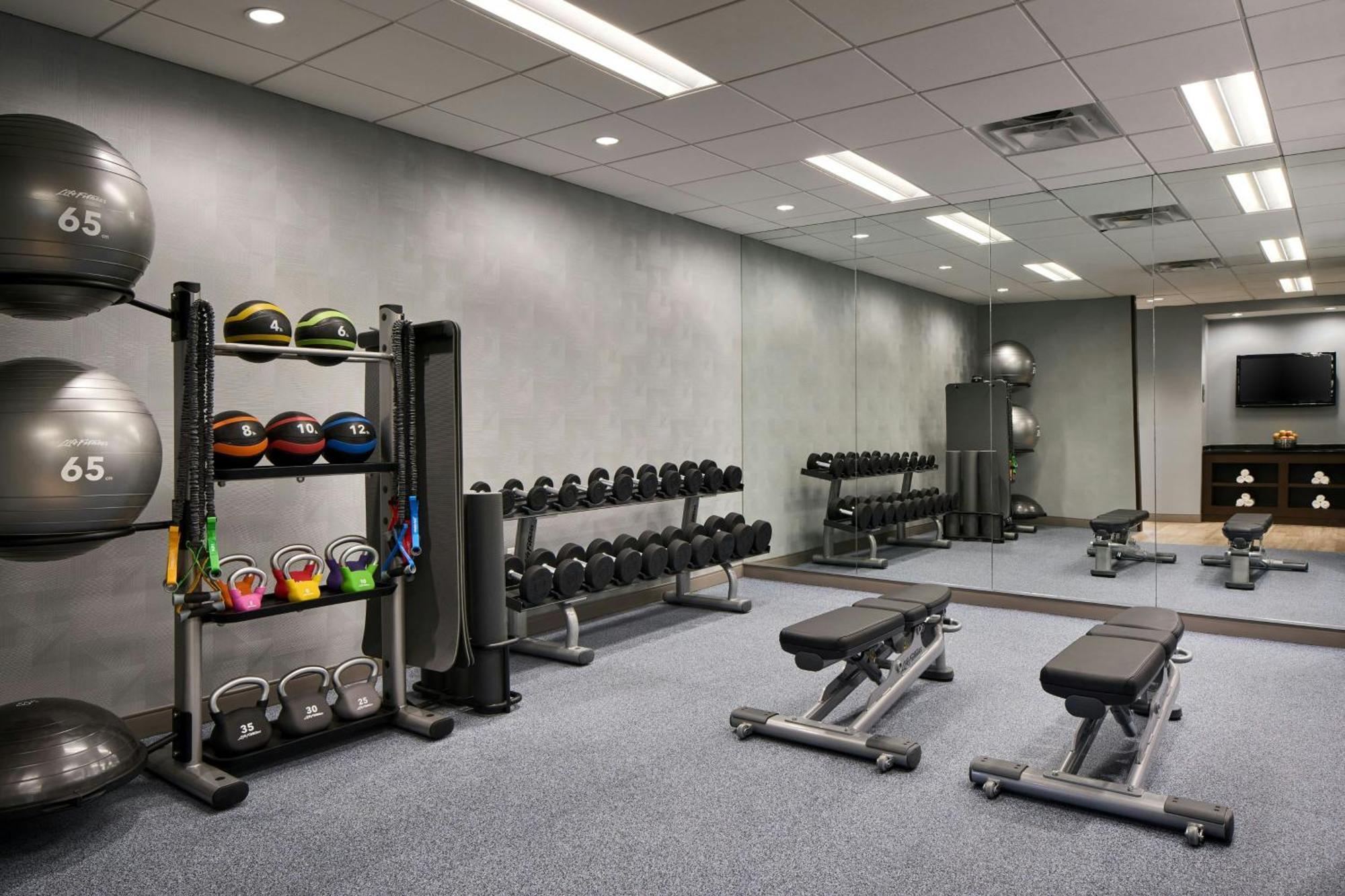 Washington Dulles Marriott Suites Herndon Buitenkant foto